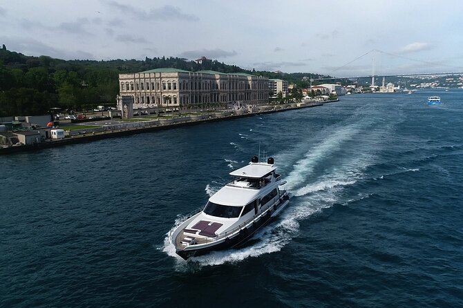 Bosphorus Sunset Yacht Experience: Istanbul’s Best - Beylerbeyi Palace and the return toward old Istanbul