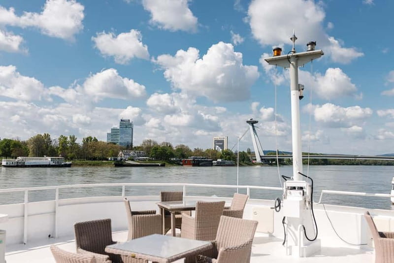 Bratislava - Gabčíkovo Roundtrip by boat on the Danube - The return journey and the seven-hour rhythm