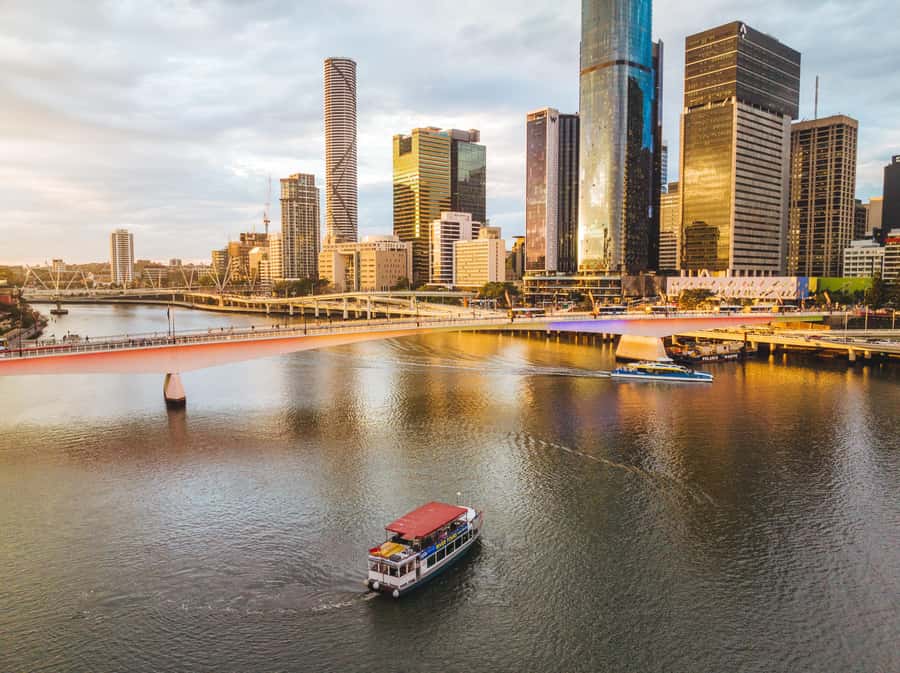 Brisbane: Midday 1.5-Hour Sightseeing Cruise 12.30pm-2.00pm - New Farm Park and the greener riverbanks