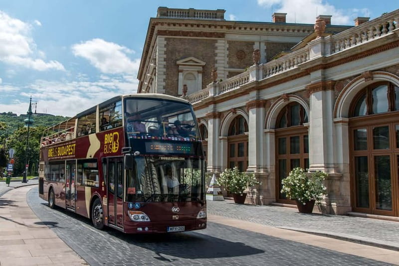 Budapest: Big Bus Hop-On Hop-Off Tour & Danube River Cruise - Why this tour works well in Budapest
