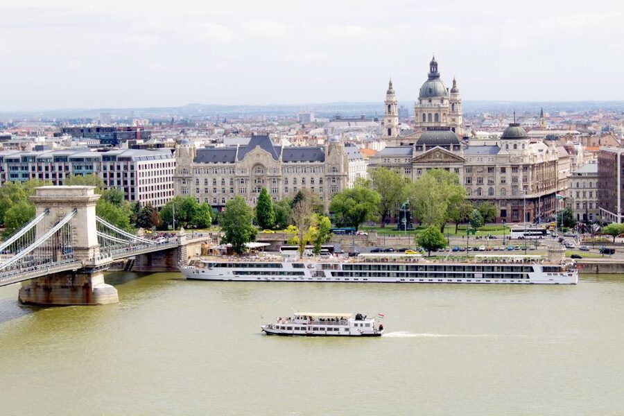 Budapest: Day or Night River Cruise on Panoramic Boat - Seating, weather, and practical comfort