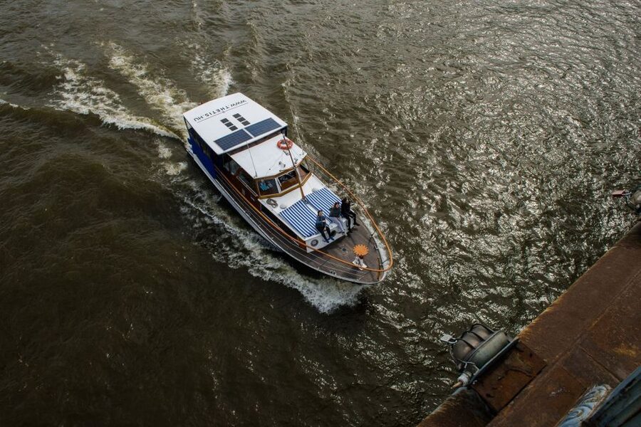 Budapest: Private Danube Yacht Cruise with Welcome Drink - Why the Danube gives Budapest its finest view