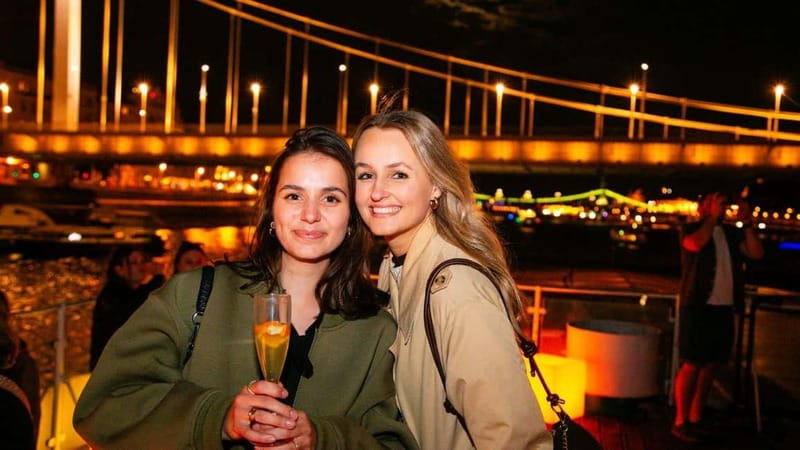 Budapest: Sip and Sail River Cruise with Unlimited Prosecco - Buda Castle and Fisherman’s Bastion from the Water