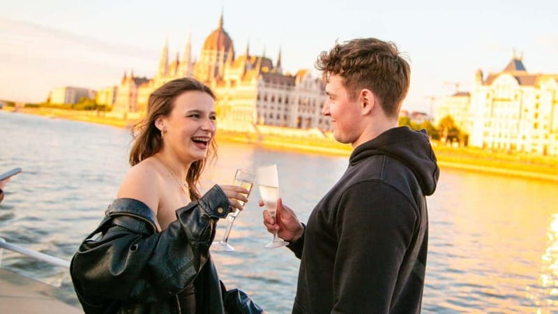 Budapest: Sip and Sail River Cruise with Unlimited Prosecco - The First Glass and the Drink Service