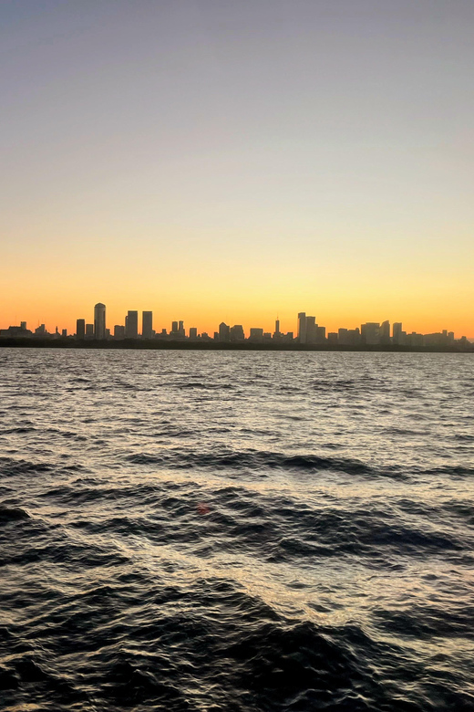 Buenos Aires: City Tour with Scenic River Cruise - La Boca: color, art, and a full hour to look around
