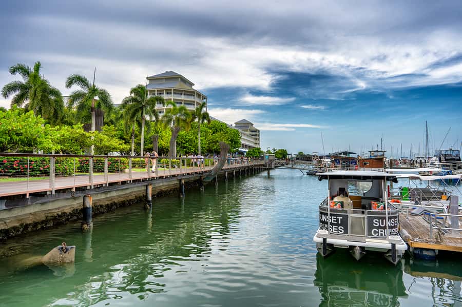 Cairns: Sunset River Cruise with Snack and Drinks - Why the $50 price can make sense
