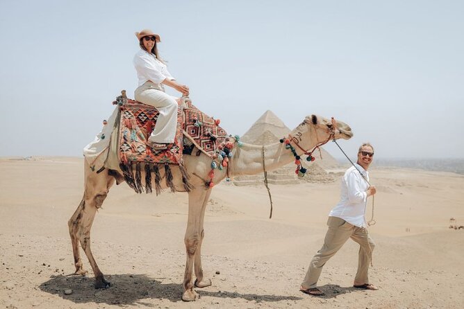 Cairo 2-Day Tour: Giza, GEM, Citadel, Bazaar & Nile Dinner Cruise - The Great Sphinx: a shorter stop with a huge presence