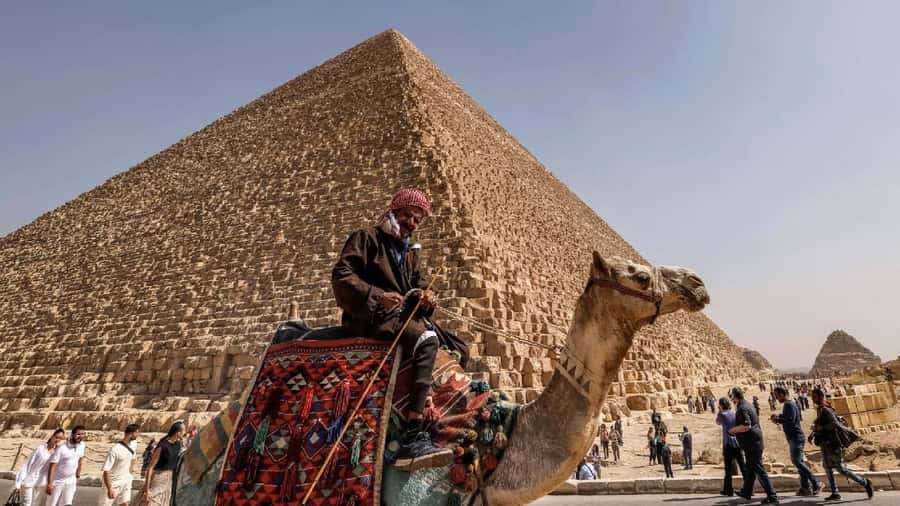Cairo: 3-Day Guided Cairo and Pyramids Tour with Nile Cruise - Day two: Saqqara, Dahshur, and Memphis