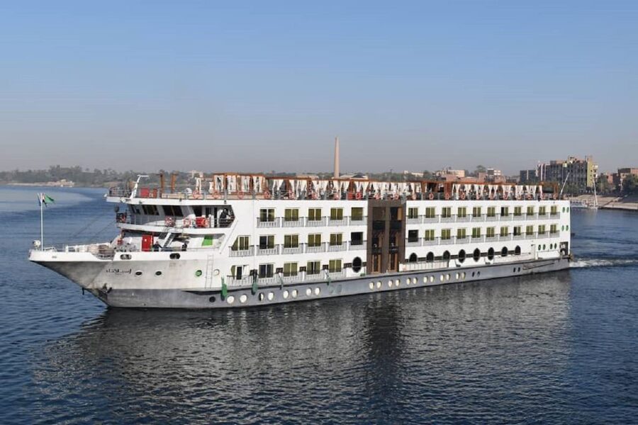 Cairo: 6-Day Egypt Tour with Flights and Nile Cruise - Abu Simbel requires stamina