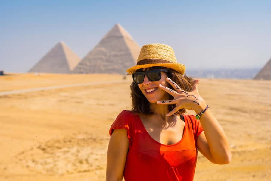 Cairo: 8-Day Private Egypt Tour with Flights and Nile Cruise - Day 1: Giza’s pyramids and Cairo’s royal treasures