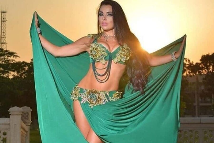 Cairo: Nile Dinner Cruise with Belly Dancer Show and Music - A Cairo evening viewed from the Nile