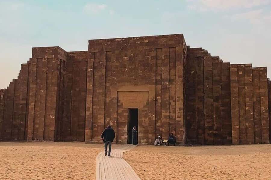 Cairo : Sakkara, Memphis ,Dahshur and Nile dinner cruise - Why this makes a strong Cairo day trip