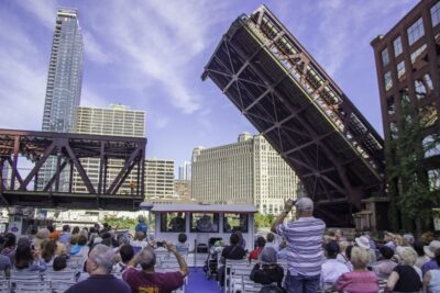45-Minute Family-Friendly Architecture River Cruise