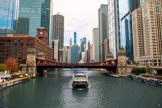 Chicago Architectural River Cruise - Why the Chicago River is the right place to see the city
