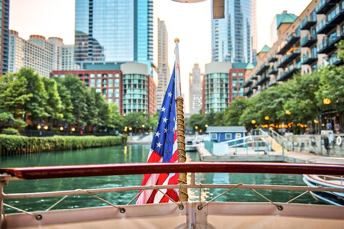 Chicago Architectural River Cruise - The guides make the difference