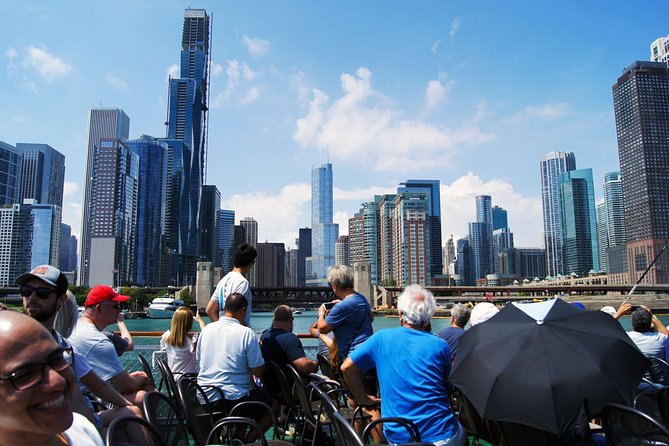 Chicago Architecture Center River Cruise aboard First Lady - Marina City, the city within a city