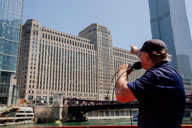 Chicago Architecture River Cruise - Willis Tower, Marina City, and modern Chicago