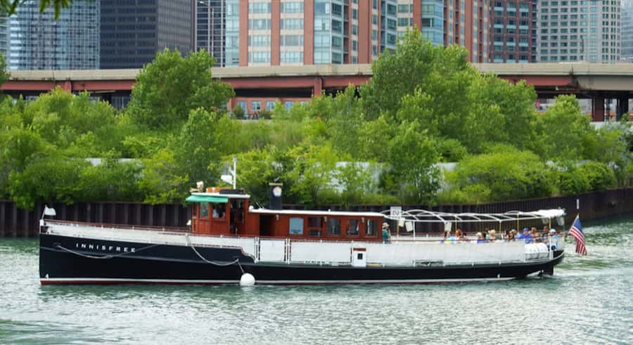 Chicago: Historic Architecture Chicago River Small Boat Tour - Is $67 a fair price?