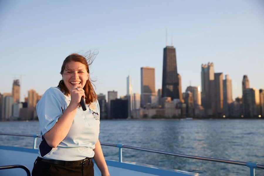 Chicago: Narrated Sightseeing River and Lake Cruise - Choosing the best time to sail