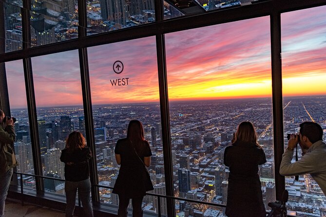 Chicago Premium Driving Tour with River Boat Cruise and Sky Deck - Buckingham Fountain adds a classic Grant Park view