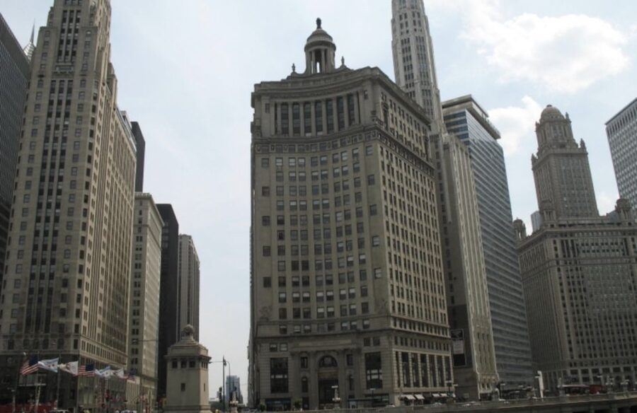 Chicago River: 1.5-Hour Guided Architecture Riverboat Tour - Key points to know before booking