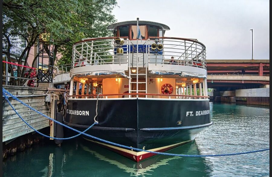 Chicago River: 1.5-Hour Guided Architecture Riverboat Tour - Following Chicago’s architectural story