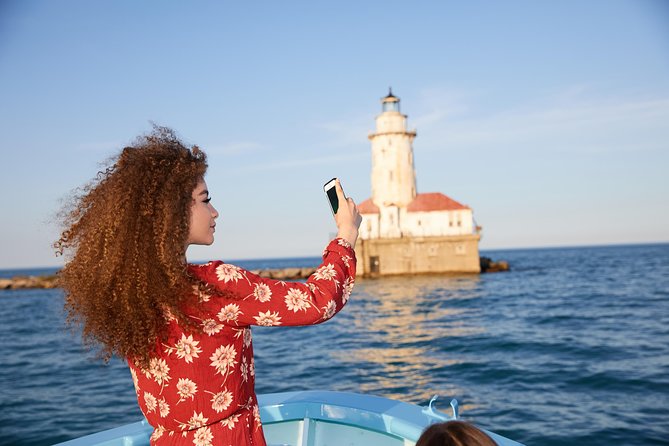 Chicago Sightseeing River and Lake Cruise - Why the guide can make or break the cruise