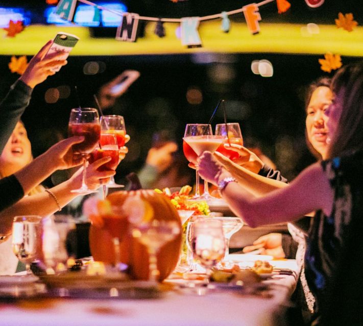 Chicago: Thanksgiving Gourmet Lunch Cruise on Chicago River - Should you book the Thanksgiving lunch cruise?