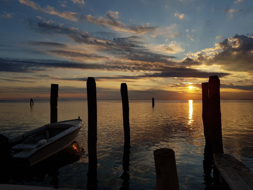Chioggia: Venetian Lagoon and Canals Boat Tour - What the guide adds to the ride