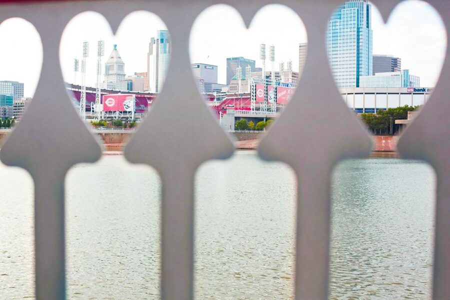 Cincinnati: Sunset Sightseeing Cruise on the Ohio River - Boarding beside Newport Aquarium