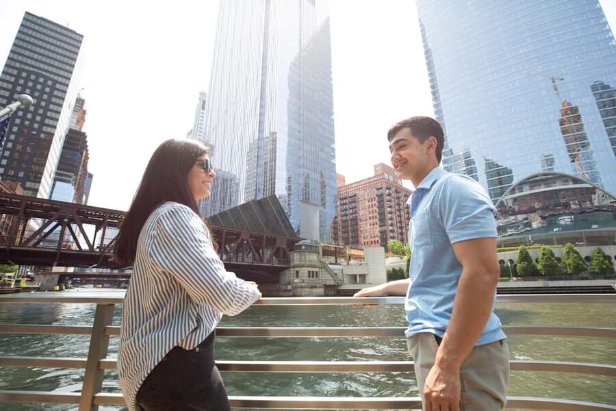 City Cruises Chicago: Brunch, Lunch, or Dinner River Cruise - The return route and the final downtown landmarks