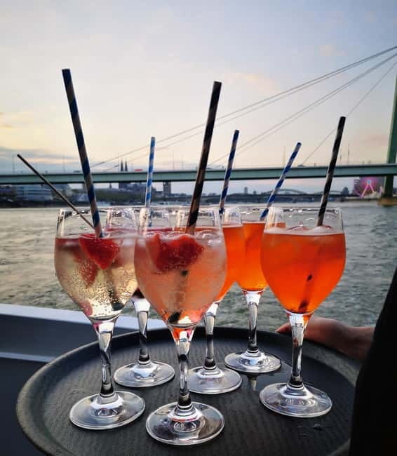 Cologne: 1-hour Rhine Cruise in Cologne - Starting at Pier 10 near the Musical Dome