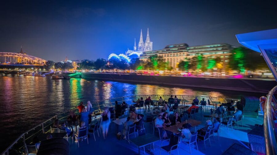 Cologne: 2-Hour Evening Cruise on the Rhine River - Finding the correct landing stage