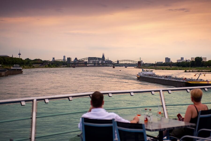 Cologne: 2-Hour Evening Cruise on the Rhine River - A two-hour route built for scenery, not stops
