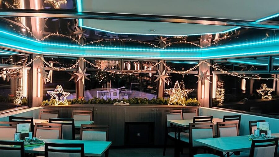 Cologne: Rhine River Winter Cruise with Festive Music - Glühwein, hot chocolate, and table service