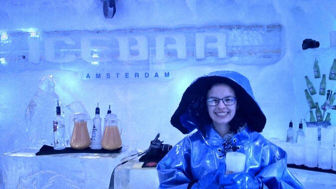 Combo Ticket: Xtracold Icebar Amsterdam and 1-Hour Canal Cruise - The frozen welcome at Xtracold Icebar