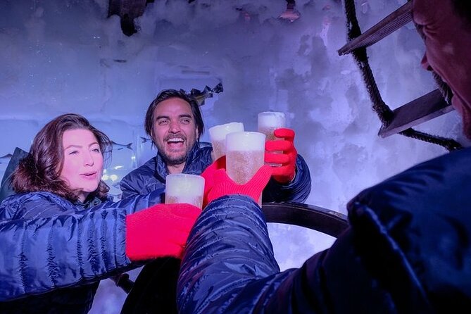 Combo Ticket: Xtracold Icebar Amsterdam and 1-Hour Canal Cruise - How to arrange the two stops without stress