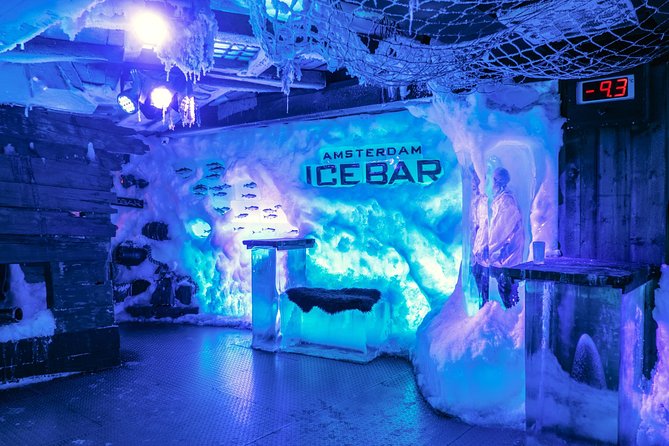 Combo Ticket: Xtracold Icebar Amsterdam and 1-Hour Canal Cruise - What the route shows you from the water