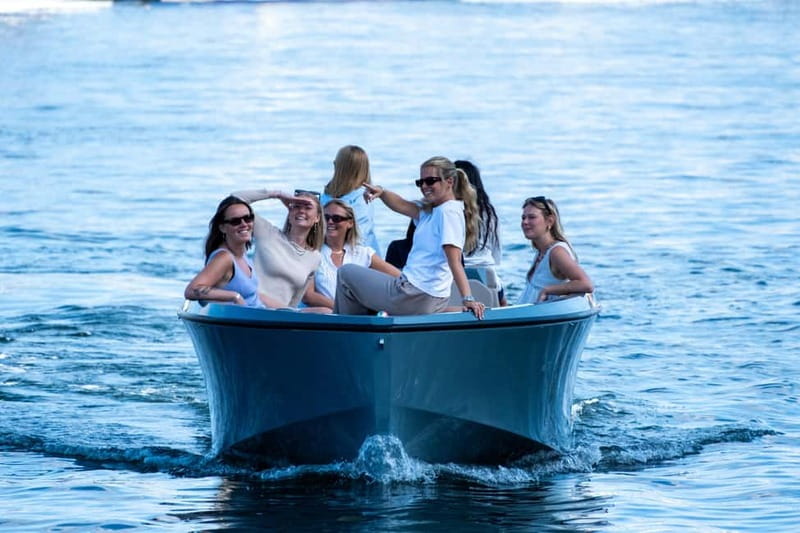Copenhagen: 1 or 2-Hour Canal Tour in Silent Electric Boats - Why a quiet boat changes the Copenhagen canal experience