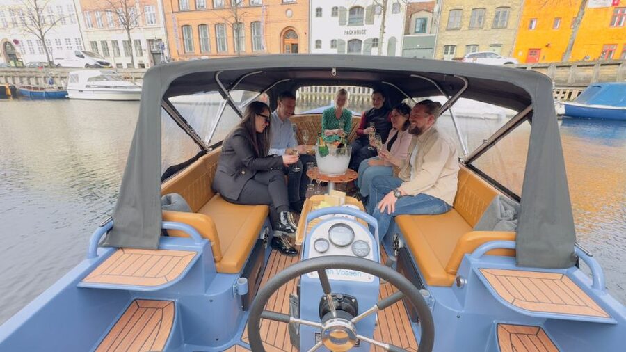 Copenhagen: Guided Canal Tour by Electric Boat - Key points to know before you book