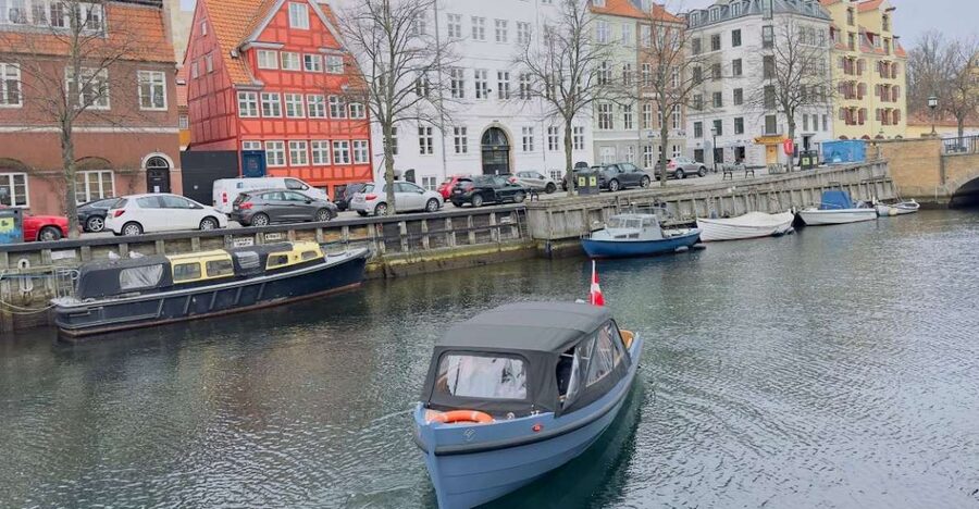 Copenhagen: Guided Canal Tour by Electric Boat - Why Copenhagen looks different from the water