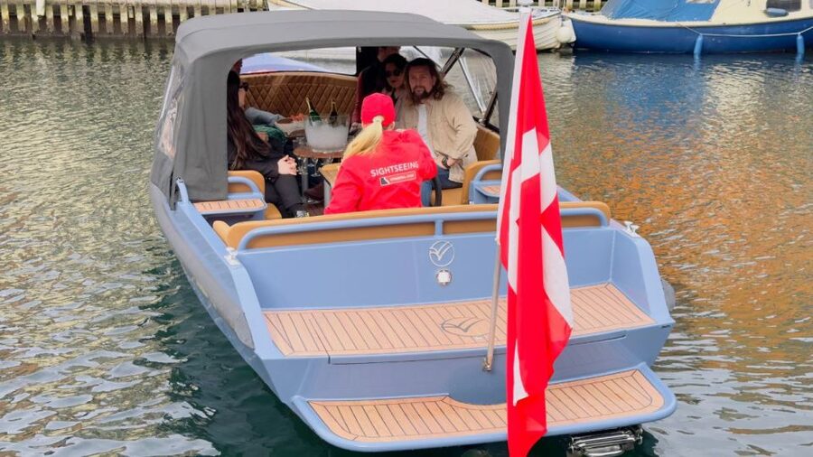 Copenhagen: Guided Canal Tour by Electric Boat - What you see along the canal route