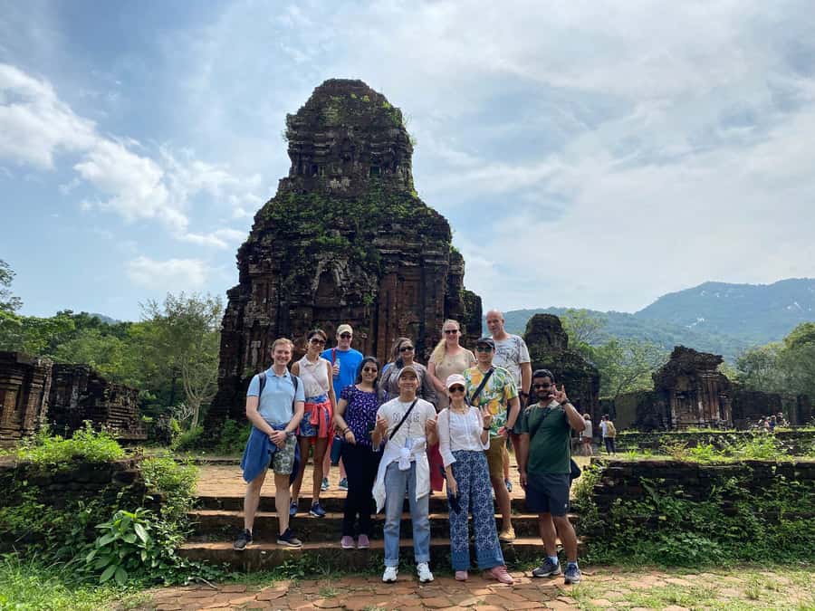 Danang: My Son Sanctuary and River Cruise 7.30 am/12.30 pm - Key points to know before booking