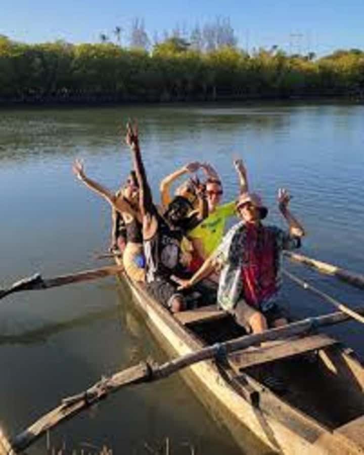 Diani Beach: Kongo River Estuary Sundowner Boat Tour - Boarding the canoe at Kongo River
