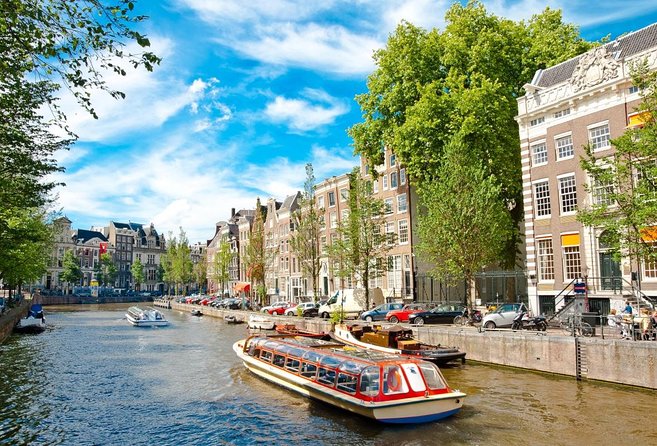 Dinner Canal Cruise Amsterdam: 4-Courses Including Drinks - Key points before you book