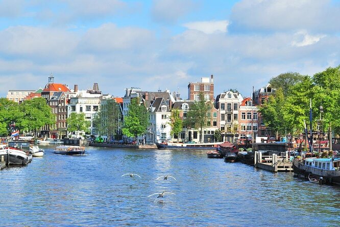 Discover Amsterdam: Luxury Canal Cruise with a Local Skipper - A quiet start from the IJ River