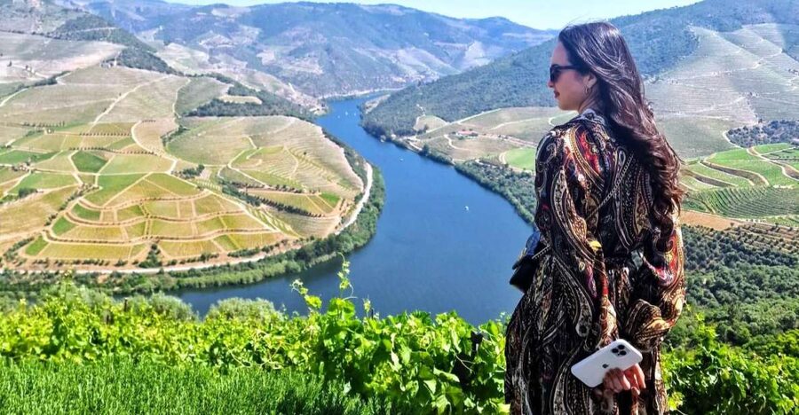 Douro Valley-Expert Guide-Boat-Lunch-Tastings PremiumService - Key points at a glance