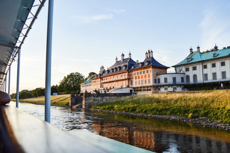 Dresden: Elbe River Cruise to Pillnitz Castle - Three castles along the river