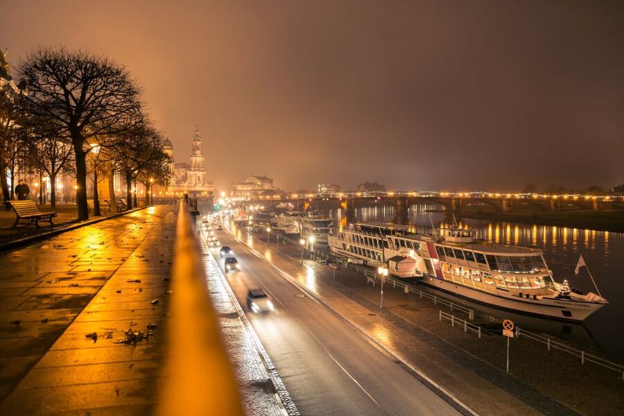 Dresden: Evening River Cruise with Dinner - What the $62 price really covers