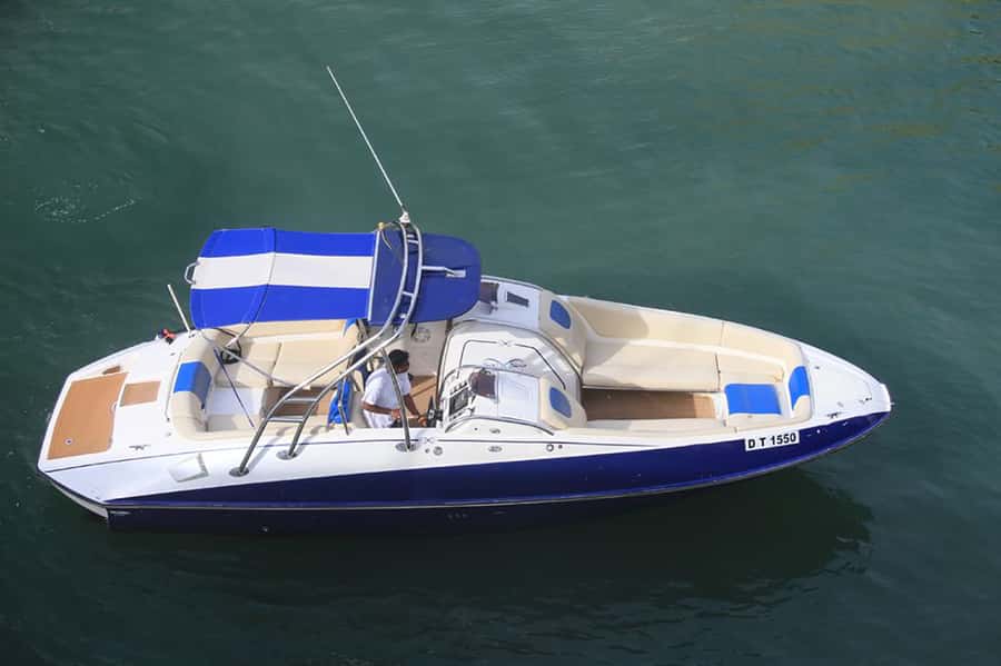 Dubai: Private Creek Harbour and Water Canal Cruise - Moving through Business Bay and downtown